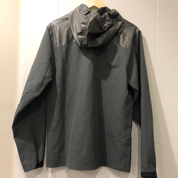 Carolina Nike Unisex Rain Jacket/Windbreaker - S - Picture 3 of 3